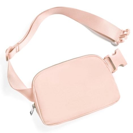 Gitus Belt Bag is a stylish fanny pack that can be worn crossbody, perfect for women and men.