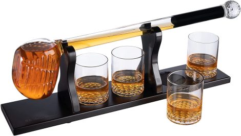 Golf-themed set: Whiskey decanter and 4 glasses, perfect for serving bourbon and scotch. Great gift for Dad!