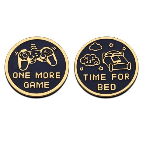 “Game Lovers’ Delight Flip Coin: The perfect gift for all those gaming enthusiasts in your life!”