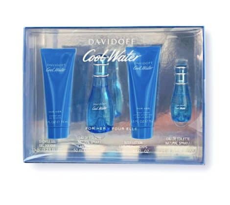 Gift set for women – Davidoff Cool Water, a refreshing fragrance perfect for any occasion.