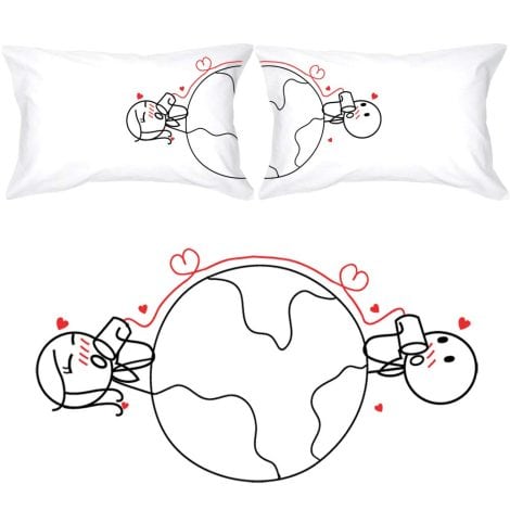 BoldLoft Love Knows No Boundaries Pillowcases: Perfect gift for long-distance couples to show their love.