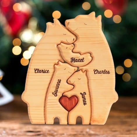 GadgetsTalk We are One – Customizable Bear Family Puzzle with 1-8 Names, Wood Decor, Perfect for Christmas or Birthdays, Great Gift for Mom, Dad, or Housewarming.