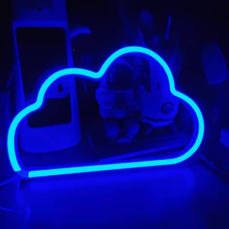 Illuminate your space with a captivating Cloud Neon Sign, powered by USB, perfect for teenage boys and gift giving.