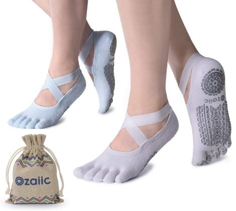 Ozaiic Non-Slip Yoga Socks for Women: Perfect for Pilates, Barre, Ballet, and Fitness with added grip.