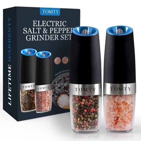 Automatic salt and pepper grinder set – a perfect gift for grillers and home cooks.