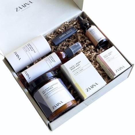 ZAAINA’s Spa Gift Set offers a relaxing self-care experience with natural bath essentials – perfect Christmas gift!