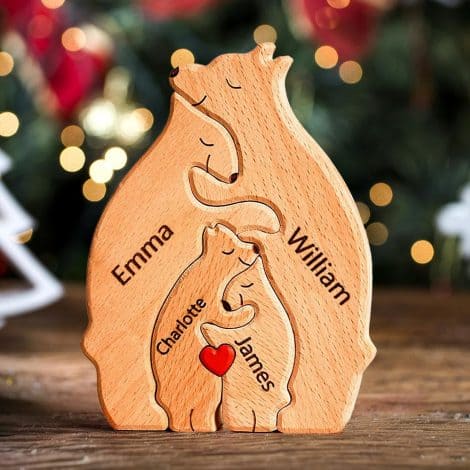 Customizable wooden bear puzzle with family name, symbolizing unity and perfect for Christmas, birthdays, and housewarming. Perfect gift for parents.