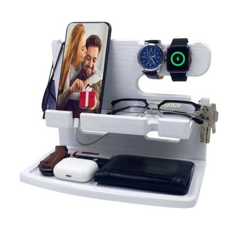 VEIYAILU Nightstand Organizer: The Perfect Gift for Men – Wood Phone Docking Station for Dad, Husband, Boyfriend.