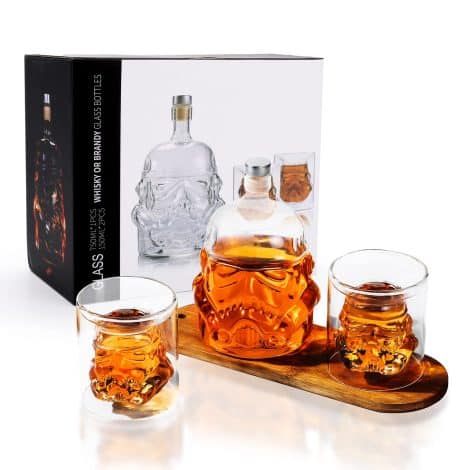 This clear and artistic 750ml Whiskey Decanter Set includes 1 decanter and 2 wine glasses – perfect Christmas gift!