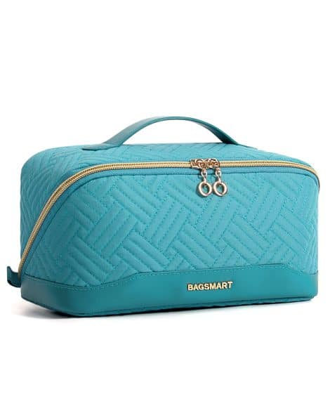 Travel-sized teal makeup bag with water-resistant and portable design for women’s cosmetics and toiletries.