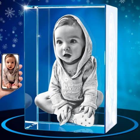 Customize your own 3D crystal photo gift for Christmas – perfect for mom, dad, men, and women!