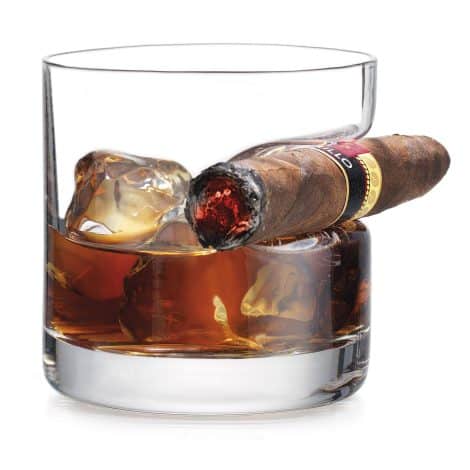 Whiskey Glass with Cigar Holder: Perfect Gift for Dad, Ideal for Enjoying Cigars in Style!