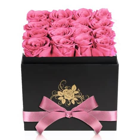 Luxe Roses Box with Preserved Pink Roses – Ideal for Valentine’s, Mother’s Day, or Her Birthday.