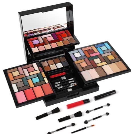 The CHARMCODE All in One Makeup Gift Kit is perfect for American women this Christmas, featuring 54 eyeshadows, brushes, and more.