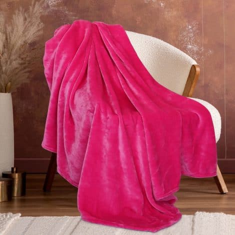 Cozy Pink Fleece Blanket for Couch, Sofa, Bedroom or Living Room – Perfect for All Ages.