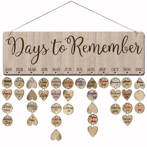 The Perfect Gift for Mom or Grandma – A Reminder Board to Help Them Remember Important Dates!