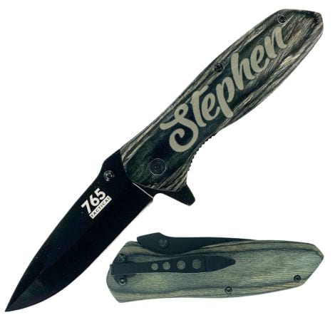 Customized Pocket Knife – Ideal Gift for Men – Personalized by Loved Ones – Suitable for Outdoor Activities.