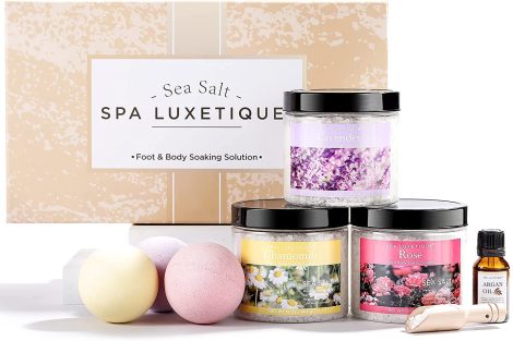 Luxury Spa Bath Set: 8pc Gift Set with Argan Oil, Bath Bombs, and Lavender, Rose, and Chamomile Bath Salts. Perfect Christmas Gift for Her.