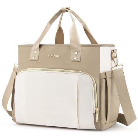 Trendy lunch tote for ladies, designed to keep food fresh and organized. Perfect for work and outdoor meals.