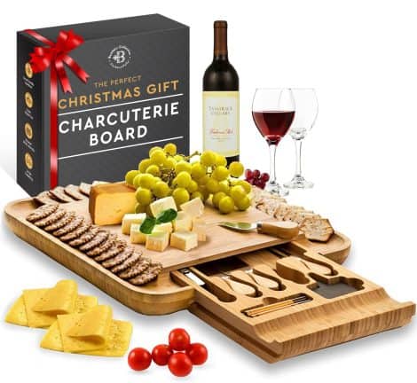 Elevated Entertaining Gift Set – Stylish Women’s Gifts – Bambüsi Cheese Board with Utensils – Perfect for Christmas!