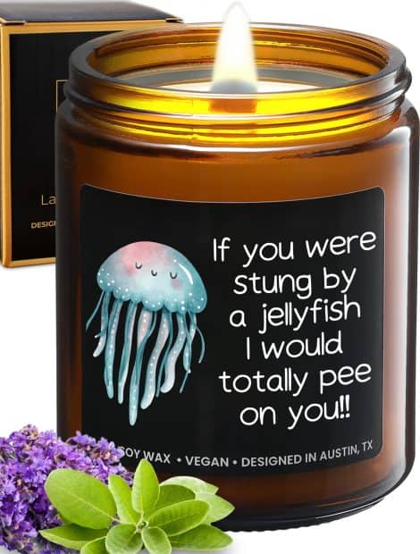 Hilarious Friendship Candle, Perfect Gifts for Best Friends – Unique, Birthday, Christmas, Ready-to-Gift!