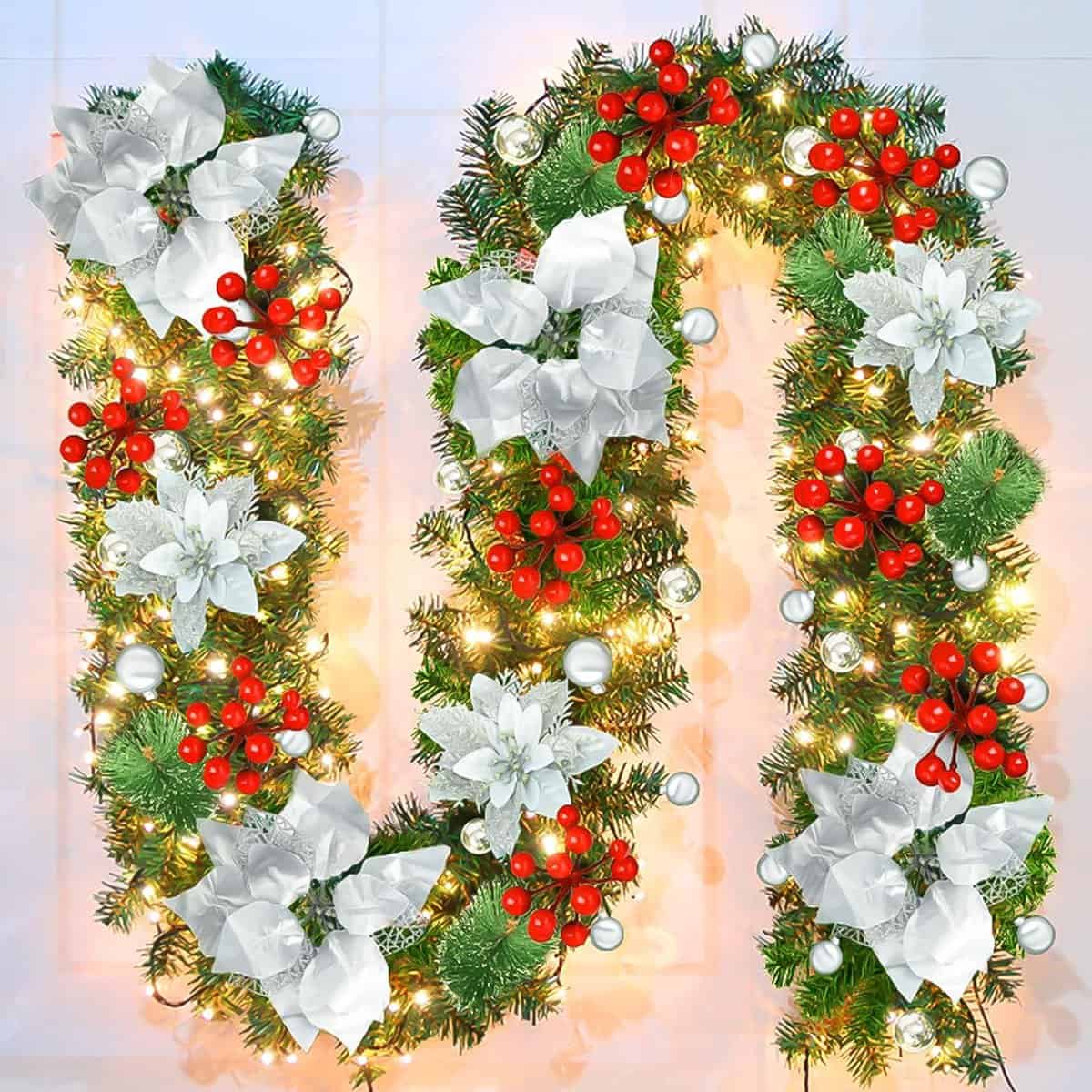 Christmas Garland,Christmas Garland with Lights,Outdoor Christmas Garland,9ft pre-lit Christmas Garland for Interior Decoration,Fireplaces,Stairs,Door Christmas Garlands Decorations Battery Operated