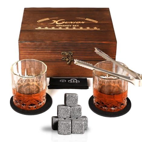 Men’s Whiskey Stones Gift Set: Includes 2 Bourbon Glasses, 8 Chilling Rocks, Tongs – Ideal for Special Occasions.