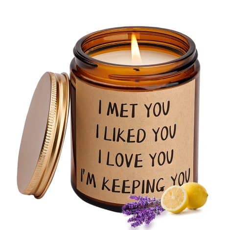 Women’s Gifts: Hilarious Romance Candle Set for Her, Ideal for Birthdays, Anniversaries, Thanksgivings, and Christmases. Lavender-scented.