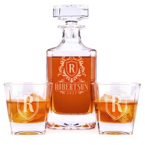 Customize your own whiskey decanter set with 5 design options. The perfect personalized gift for men.