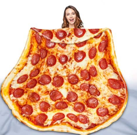 Funny Taco Blanket 2.0: Deliciously warm, giant tortilla blanket perfect for adults and kids, ideal for festive gifts!