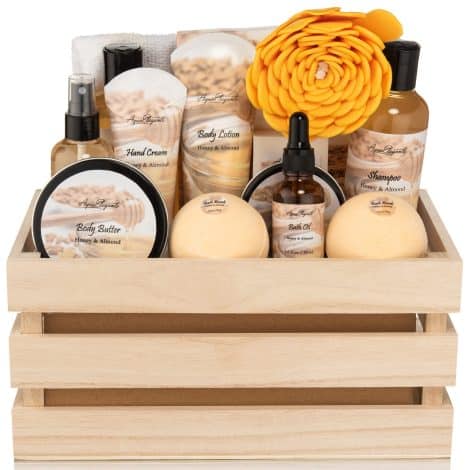 Elegant Water Bath Spa Gift Sets – Deluxe Basket With Honey & Almond – Spa Set Includes Wash, Bubble Bath, Lotion, Bath Salts, Body Scrub, Body Spray, Shower Puff, Bathbombs, Soap, and Towel.