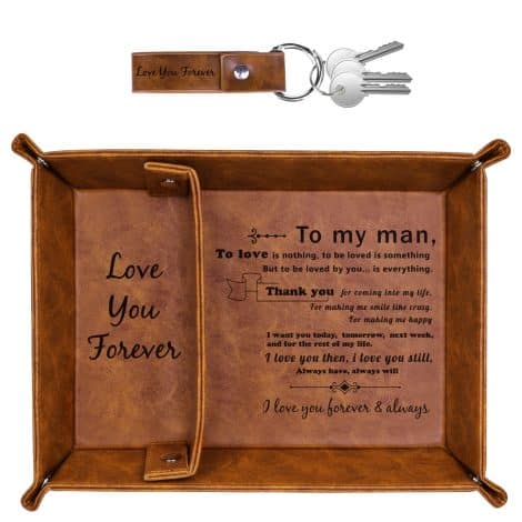 ZAPUVO Leather Tray & Keychain – Perfect Christmas or anniversary gift for him, thoughtful and sentimental.