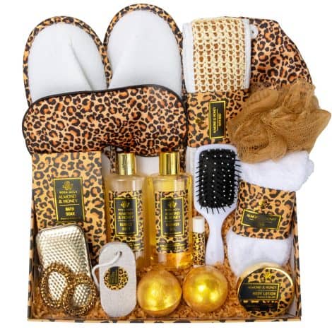 Leopard Spa Experience Set: Perfect gift for Valentine’s, Mother’s Day, Birthday, or Christmas, for both women and men from RA ROSA ACCA.