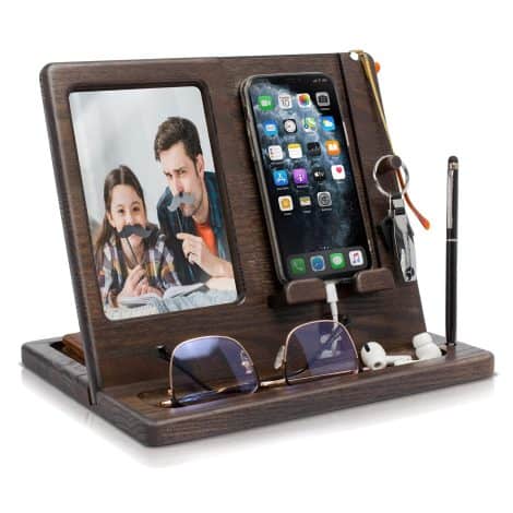 TESLYAR Wooden Phone Docking Station with Photo Frame – Perfect Gifts for Him, Dad, or Men.