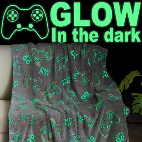 Luminous Grey Gaming Blanket with Game Controller Design, perfect as a gift for gamers, kids, and adults.