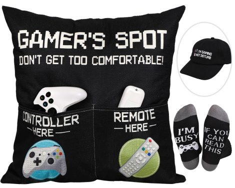 Gamer-themed pillow covers, hat, and socks set to decorate a gaming room, perfect for teens and gamers. (No stuffing included)