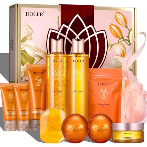 Luxurious DOCER Christmas spa set for women, including 11 items with a Passion Tango fragrance. Perfect birthday gift.