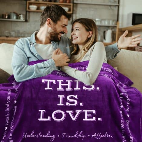 FILO ESTILO Purple Love Blanket: Perfect anniversary or birthday gift to show your love and devotion to your wife.