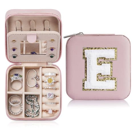 2023 Christmas gift ideas: Customized travel jewelry case, perfect for daughters, granddaughters, sisters, and teen girls!