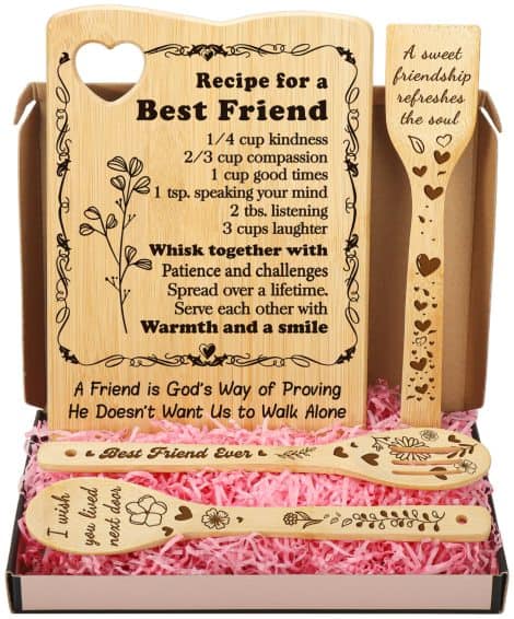 Celebrate your female friend’s birthday or show gratitude with BackURyear cutting boards, perfect for kitchen decor and Christmas gifts.