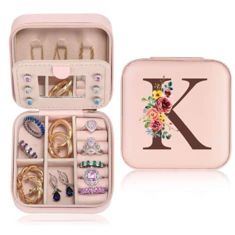 Parima Christmas Gifts – Compact Jewelry Case with Initials, Perfect for Mom, Daughter, Friends. Essential for Travel.