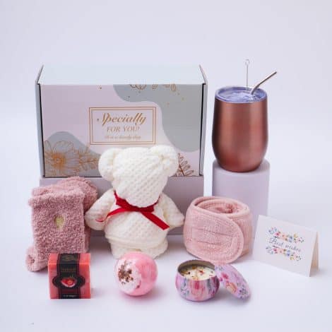 Luxuriate Spa Gift Sets for Her – Perfectly curated pampering packages for every occasion & milestone.