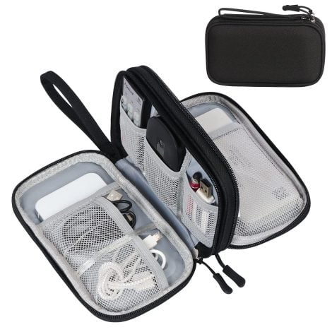 FYY Travel Cable Organizer: A water-resistant, compact storage bag for American travelers to keep electronic accessories organized.