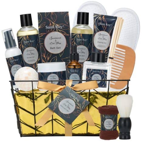 Men’s Spa Gift Basket with Sandalwood & Oak Moss Bath and Beard Kit, perfect for Father’s Day.