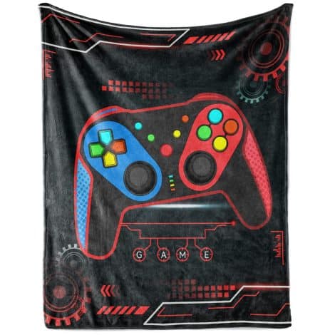 Cozy Gamer Blanket – Ideal for gaming enthusiasts of all ages as a perfect gift.