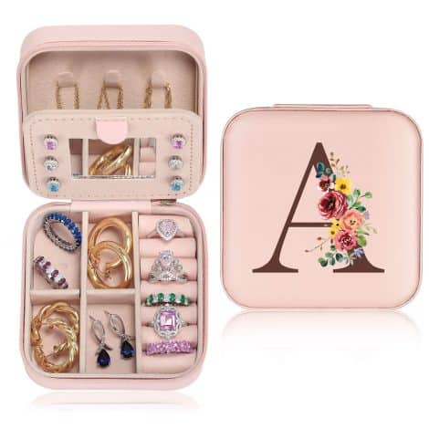 Parima Holiday Presents for Ladies and Girls – Compact Jewelry Holder, Travel Must-Haves, Ideal for Birthdays.