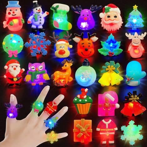 Christmas Glow Rings: 28 festive 3D LED light-up rings for kids’ parties & stocking stuffers.