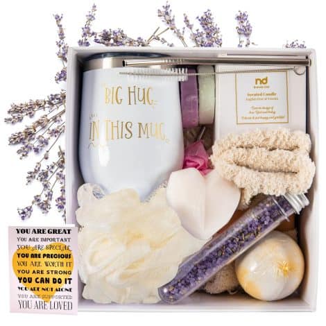 Pampering Gift Set: Perfect for Her Birthday, Christmas, or Sending Well Wishes to a Loved One.