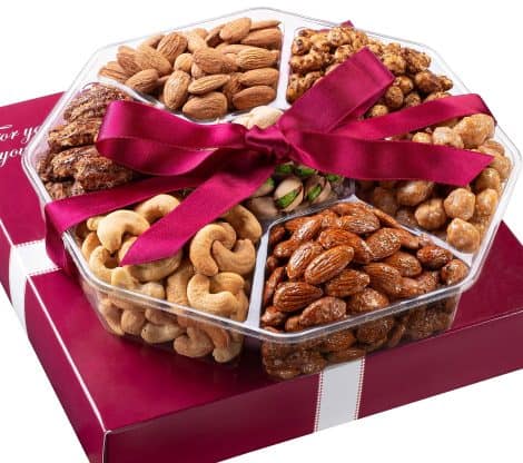 Festive Nut Gift Basket – Variety of Sweet & Savory Nuts – Perfect for Holiday Celebrations.