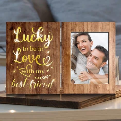 Christmas Glow 4×6 Picture Frame – Perfect Gift for Him, Boyfriend or Girlfriend, for Wall or Tabletop.